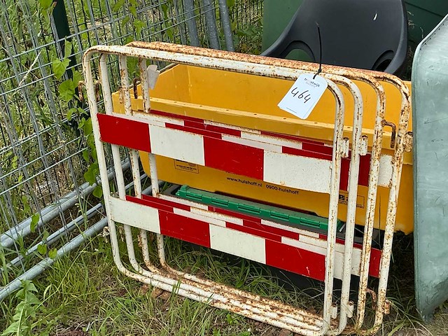 Aannemersmateriaal - afbeelding 2 van  5