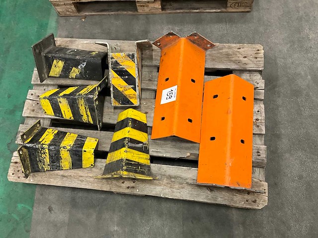 Aanrij beveiliging (7x) - afbeelding 1 van  7