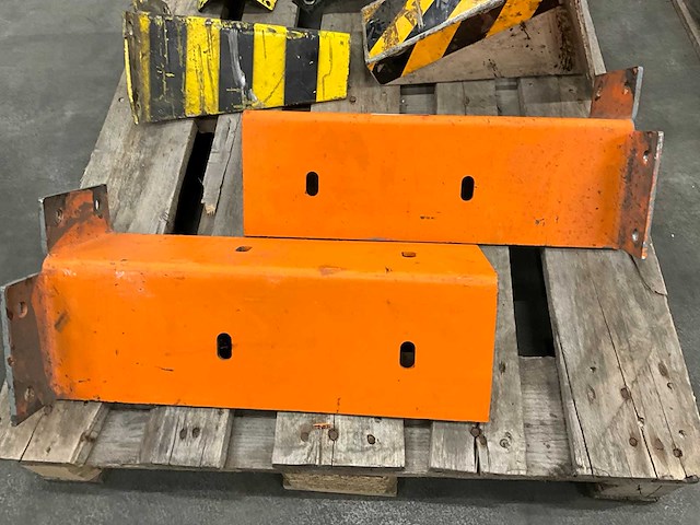 Aanrij beveiliging (7x) - afbeelding 2 van  5