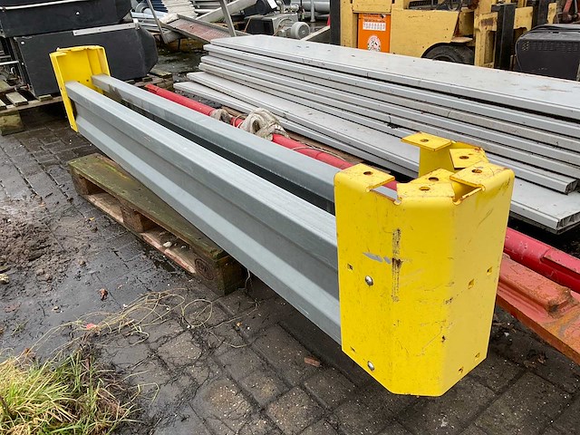 Aanrijbeveiligingsbalk (2x) - afbeelding 1 van  3