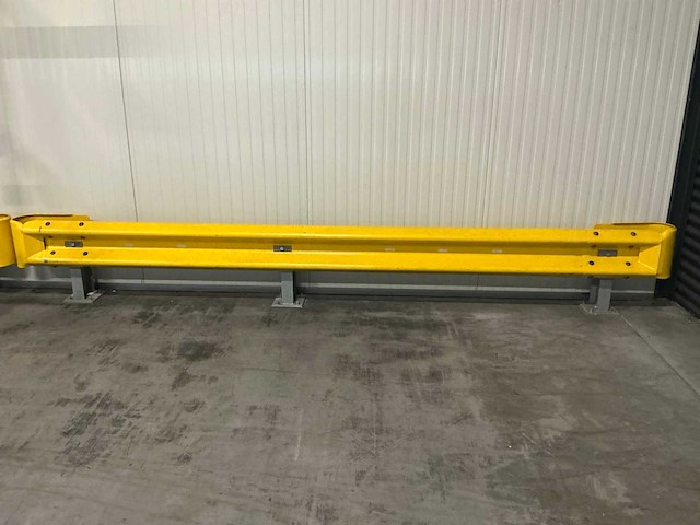 Aanrijdbeveiliging (3x) - afbeelding 5 van  12