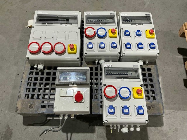 Aansluitkast (5x) - afbeelding 1 van  6