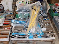 Aansluitslangen w.o. rvs gasslangen wateraansluitslangen en waterproducten. - afbeelding 1 van  3