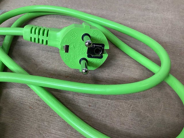 Aansluitsnoeren schuko gekleurd (22x) - afbeelding 1 van  2