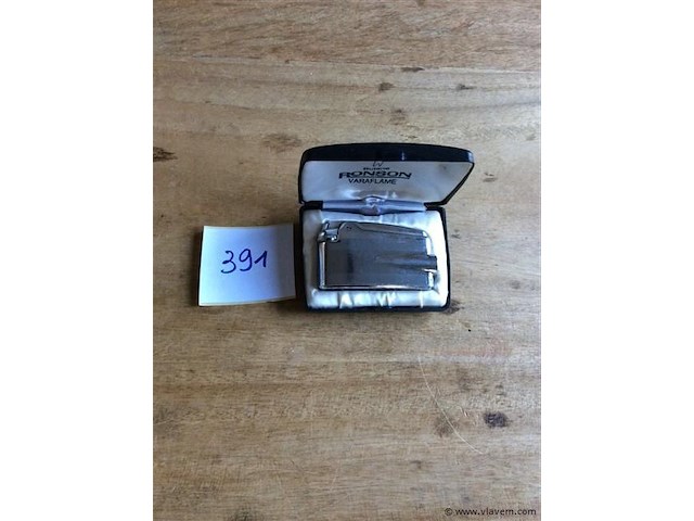 Aansteker ronson in box - afbeelding 1 van  2