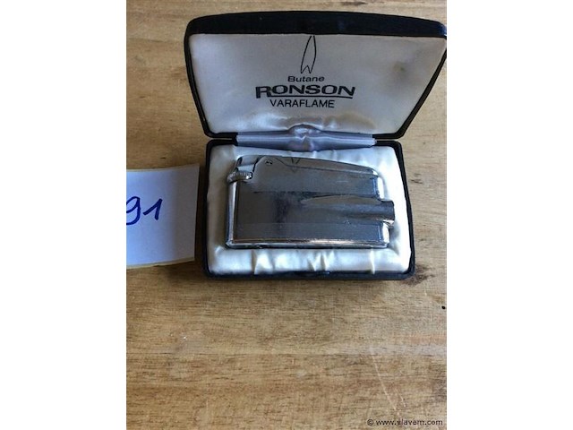 Aansteker ronson in box - afbeelding 2 van  2