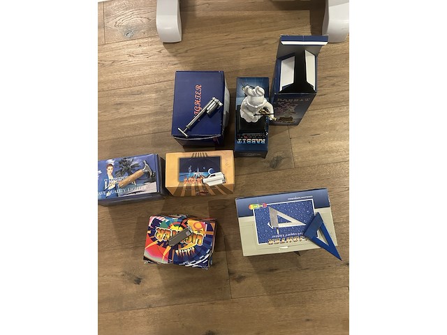 Aanstekers - afbeelding 2 van  3