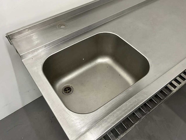 Aanvoertafel - afbeelding 3 van  4