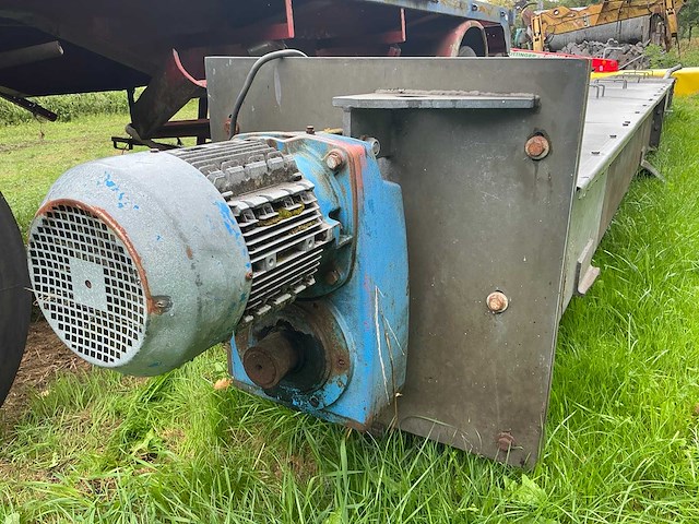 Aanvoervijzel - mobiele zeefinstallatie - afbeelding 6 van  24