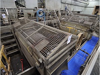 Aardappel intake/was en sorteerlijn - afbeelding 24 van  48