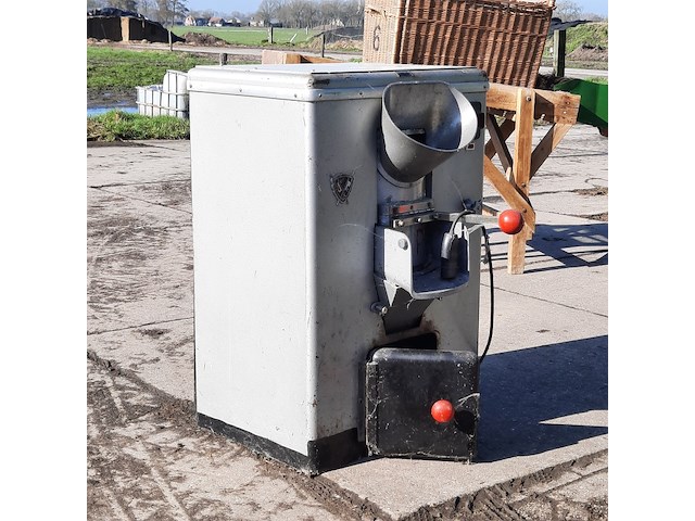 Aardappelschilmachine - afbeelding 6 van  12