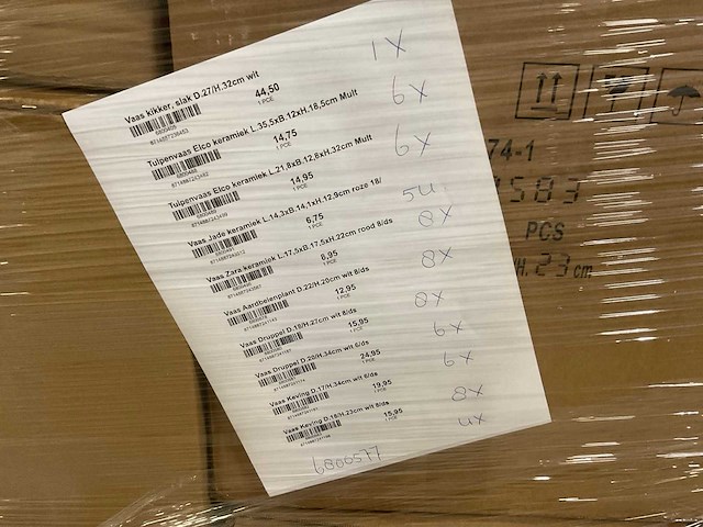 Aardbei vazen - afbeelding 12 van  12