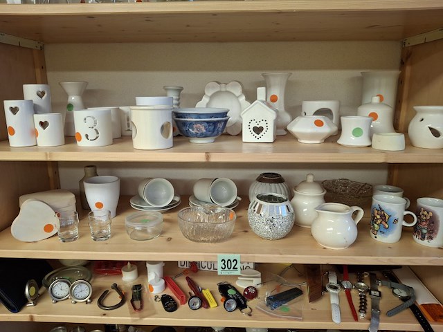 Aardewerk, horloges etc zie foto - afbeelding 2 van  3