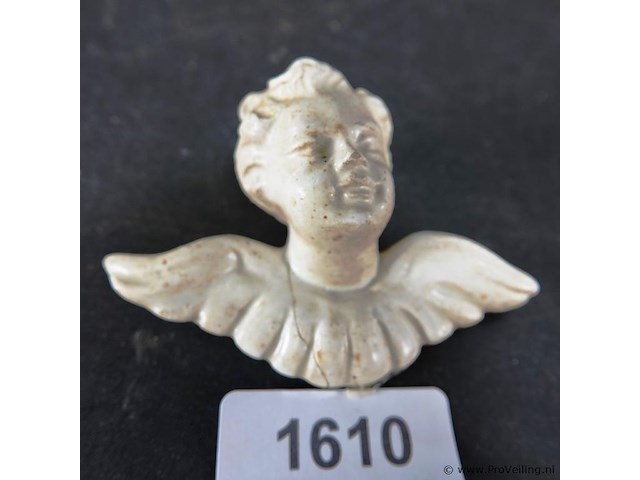 Aardewerk putto - afbeelding 1 van  3