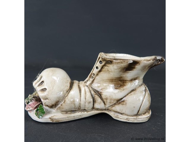 Aardewerkschoen - afbeelding 2 van  5