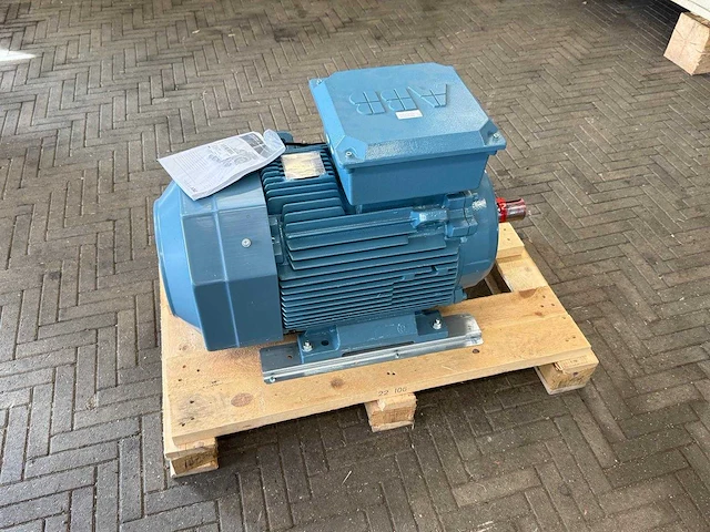 Abb - 2017 - m3bl 200mla 4 30kw nieuw - elektromotor - afbeelding 4 van  7
