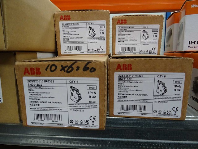 Abb - 2css255101r0325 - aardlekschakelaar (60x) - afbeelding 1 van  2