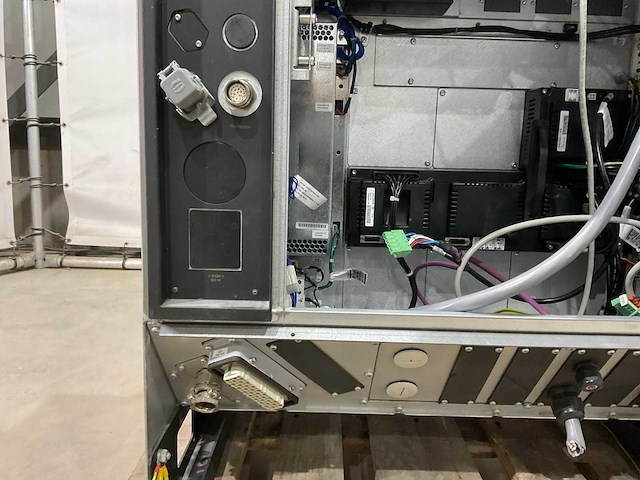 Abb - 3e1c - 2006 - irc5 m2004 - besturingssysteem - afbeelding 4 van  8