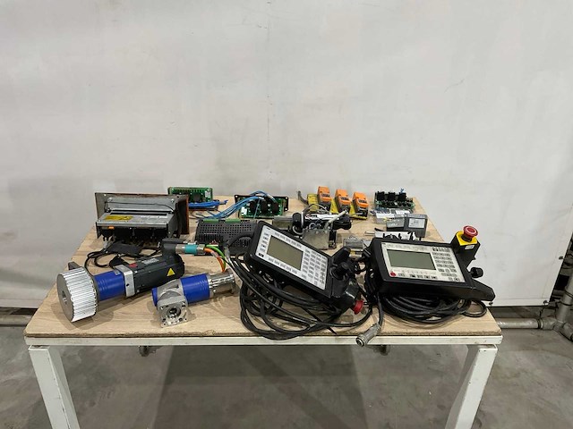 Abb - elektrische onderdelen - afbeelding 3 van  9