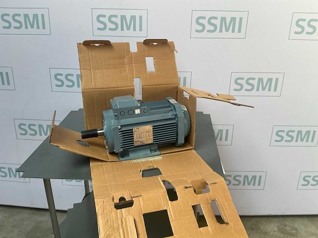 Abb - elektromotor - 2023 - afbeelding 1 van  5