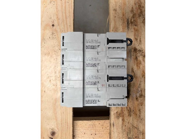Abb - gebruikte instatallatieautomaat 25 ka - 32a (10x) - afbeelding 2 van  3