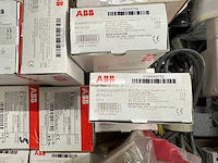 Abb - partij industriële schakelaars, automaten, motorbeveiligingen, relais & aandrijfcomponenten - afbeelding 12 van  15