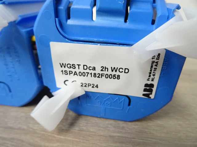 Abb - wgst dca 2h wcd - 1spa007182f0058 - stekerbare hollewanddoos (18x) - afbeelding 3 van  3
