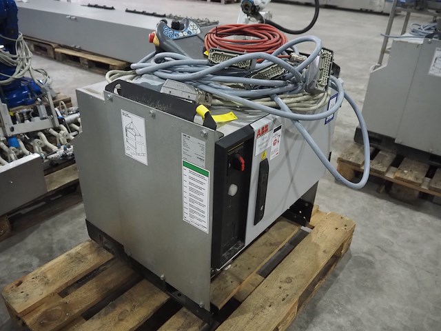 Abb ab - afbeelding 31 van  71