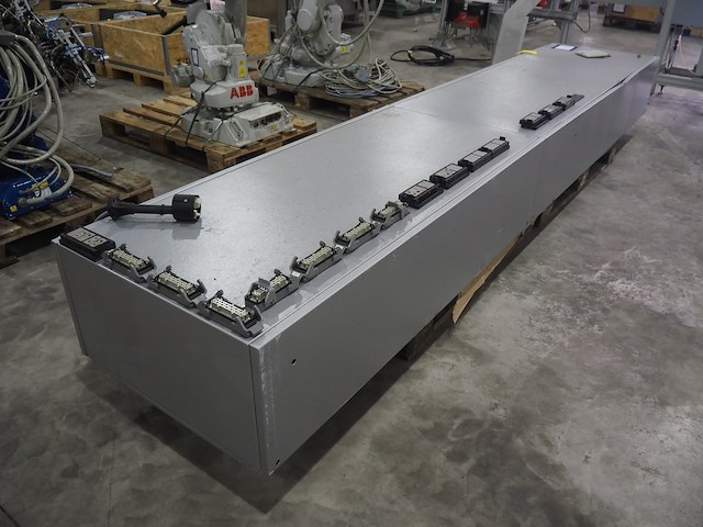 Abb ab - afbeelding 68 van  71