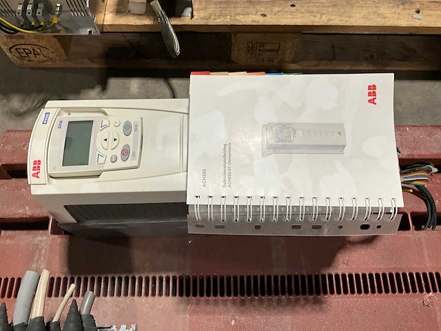 Abb ach550-01-015a-4 frequentieregelaar - afbeelding 2 van  5