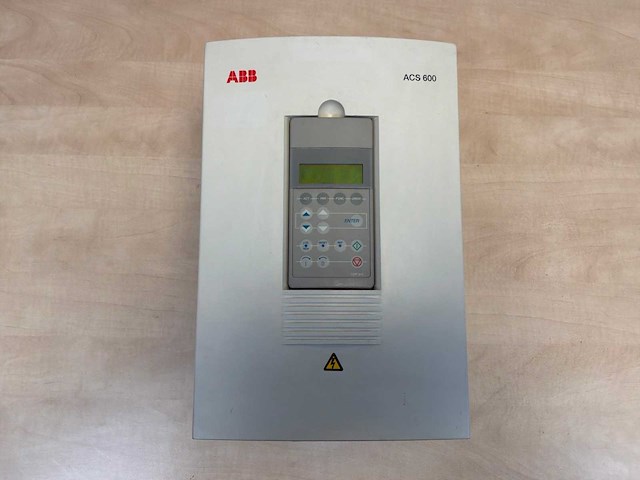 Abb acs 600 frequentieregelaar - afbeelding 1 van  2