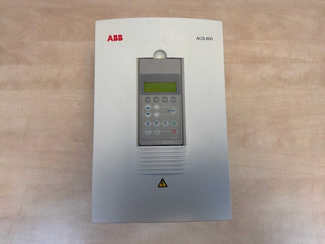 Abb acs 600 frequentieregelaar - afbeelding 1 van  2