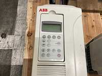 Abb acs800 frequentieregelaar - afbeelding 4 van  6