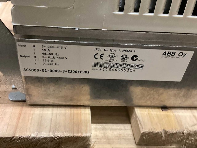 Abb acs800 frequentieregelaar - afbeelding 5 van  5