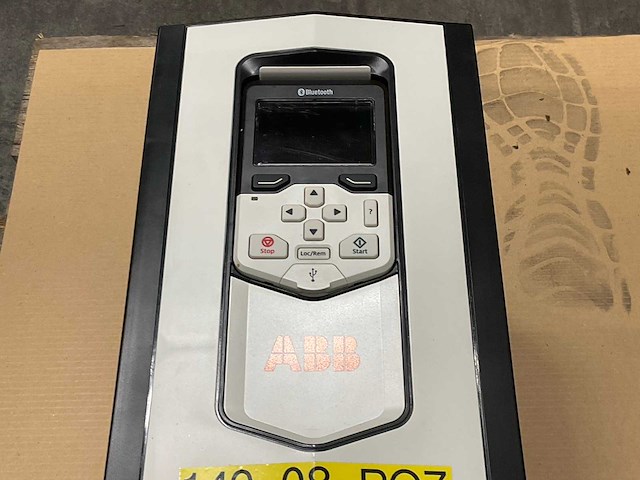 Abb acs880 frequentieregelaar - afbeelding 4 van  6