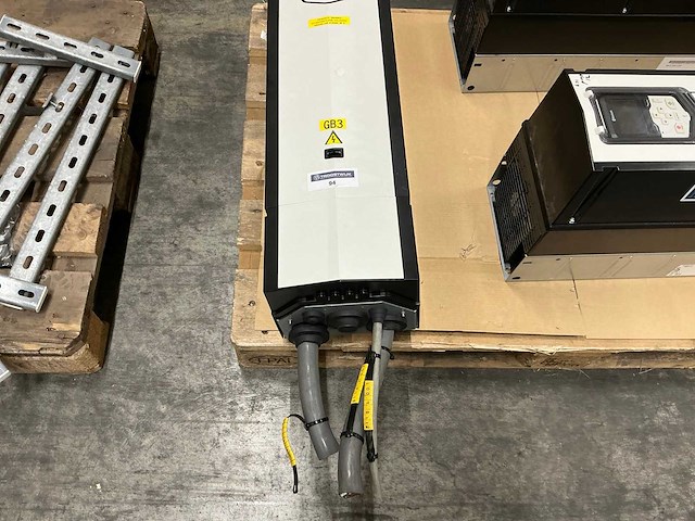 Abb acs880 frequentieregelaar - afbeelding 3 van  4