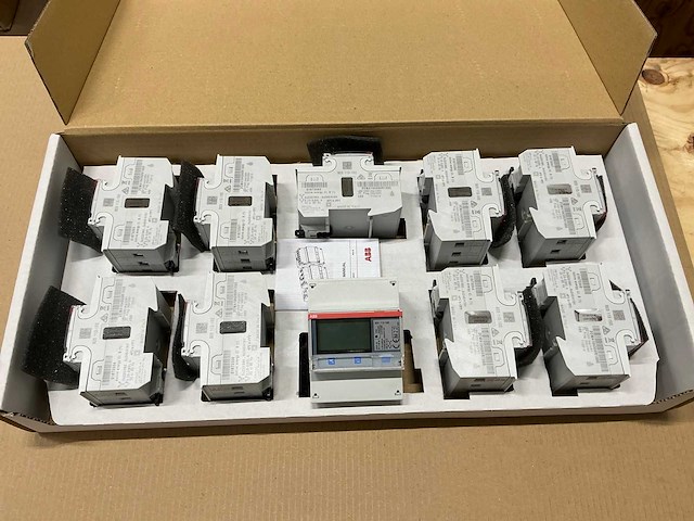 Abb b23 112-10e kwh meter (10x) - afbeelding 1 van  5