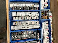 Abb contactoren en motorbeveiligingsschakelaars - afbeelding 3 van  4