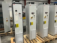 Abb doorstroom verdeelkast - afbeelding 1 van  9