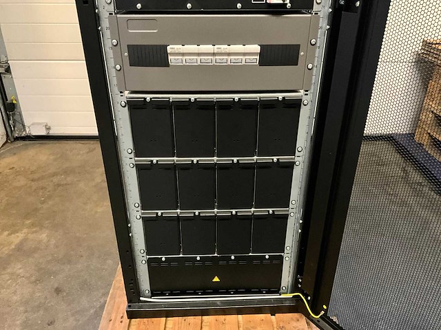 Abb dpa upscale 80 kva noodstroomvoorziening - afbeelding 4 van  7