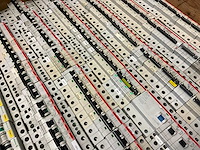 Abb / eaton schakelmateriaal - afbeelding 4 van  4