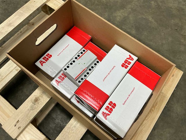 Abb esb63-40n-06 magneetschakelaar (22x) - afbeelding 2 van  10