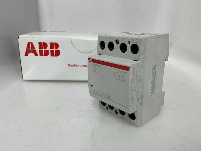 Abb esb63-40n-06 magneetschakelaar (22x) - afbeelding 1 van  10