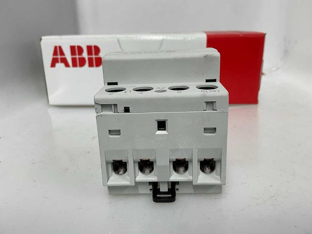 Abb esb63-40n-06 magneetschakelaar (22x) - afbeelding 7 van  10