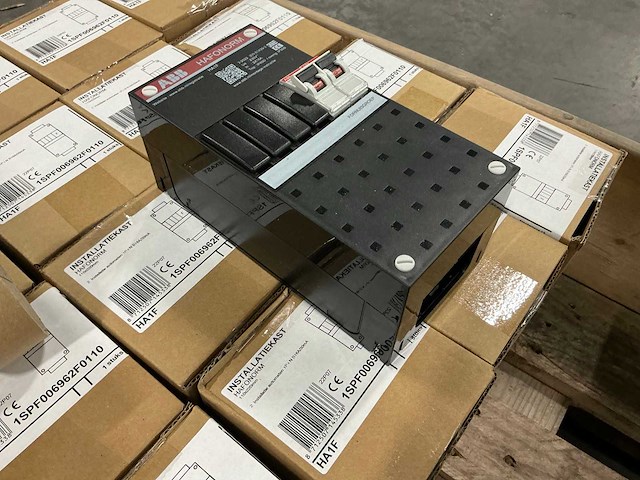 Abb ha1f installatiekast 110x220mm (24x) - afbeelding 3 van  7