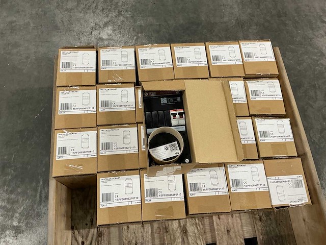Abb ha1f installatiekast 110x220mm (24x) - afbeelding 7 van  7