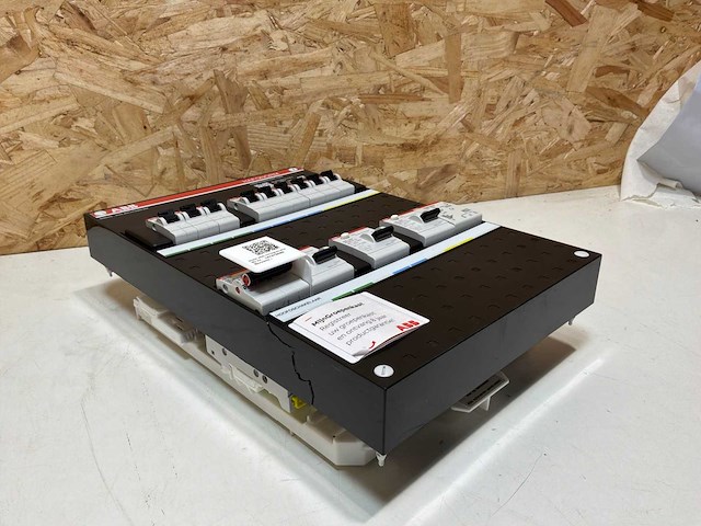 Abb hafonorm installatiekast - afbeelding 8 van  10