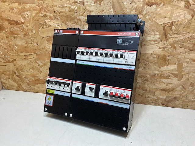 Abb hafonorm installatiekast - afbeelding 1 van  11