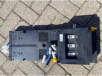 Abb hak d8445/2 groepenkast - afbeelding 1 van  3