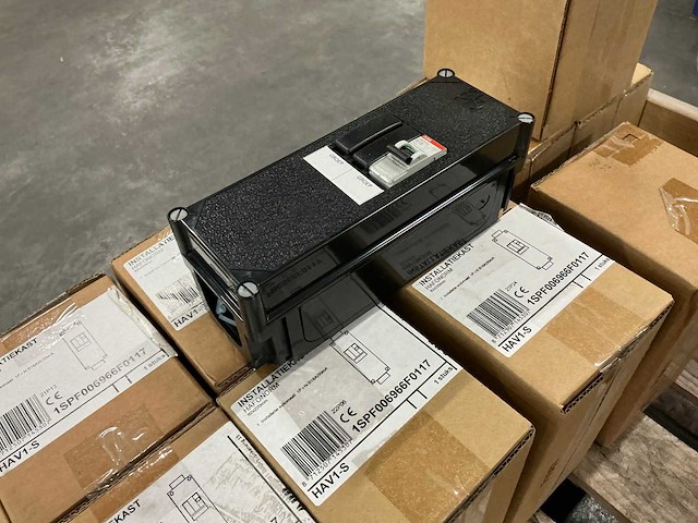 Abb hav1-s installatiekast 82x220mm (13x) - afbeelding 2 van  3